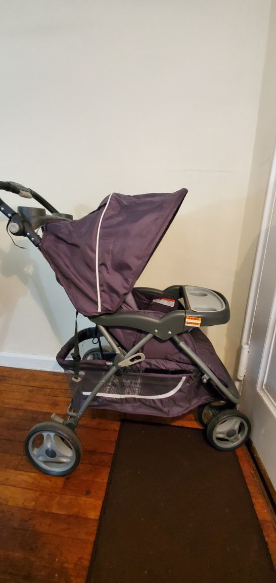 Baby stroller, mark BabyTrend