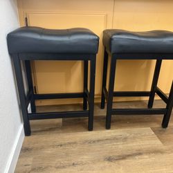 2 Stools For $10