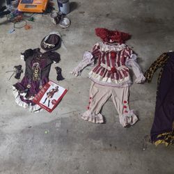 Halloween Costumes 