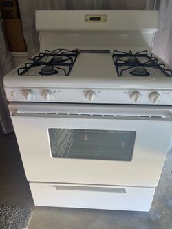 White Gas Range Stove with Oven (FREE)