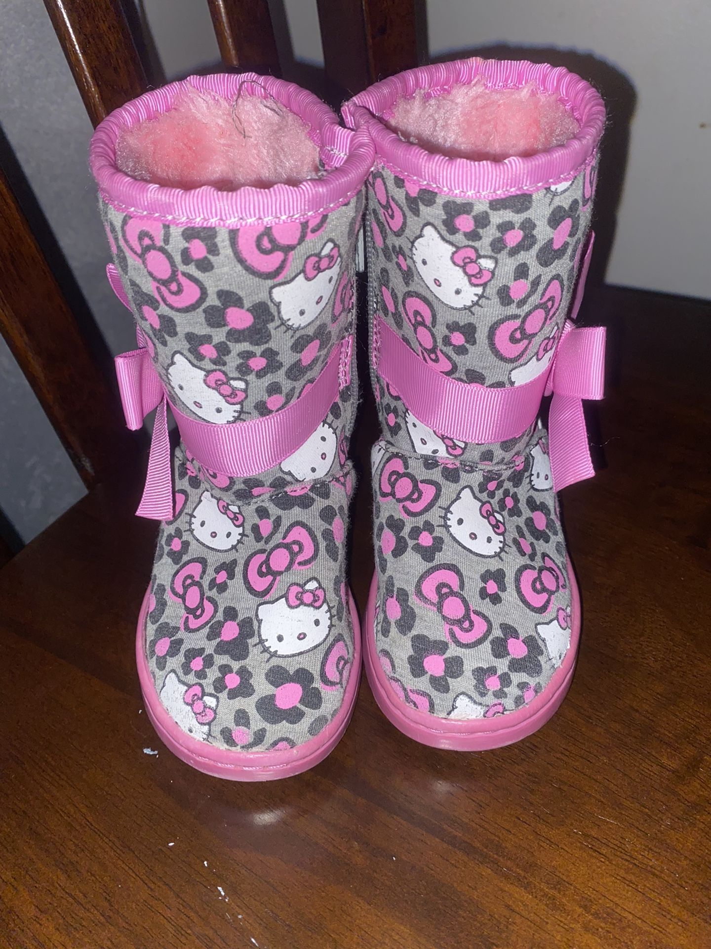 Vintage Sanrio Hello Kitty Boots
