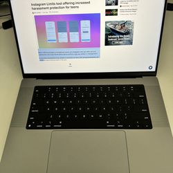 MacBook Pro 16in 512gb/32gb(Apple Care +)