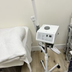 SkinAct Facial Steamer W/ Magnifying Glass