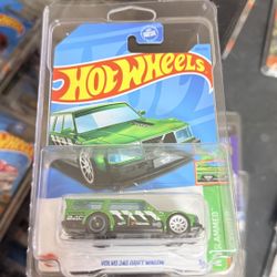 Hot Wheel Super Treasure Hunt Volvo 240 Drift Wagon