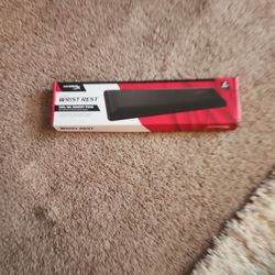 FREE - keyboard wrist rest (BRAND NEW)