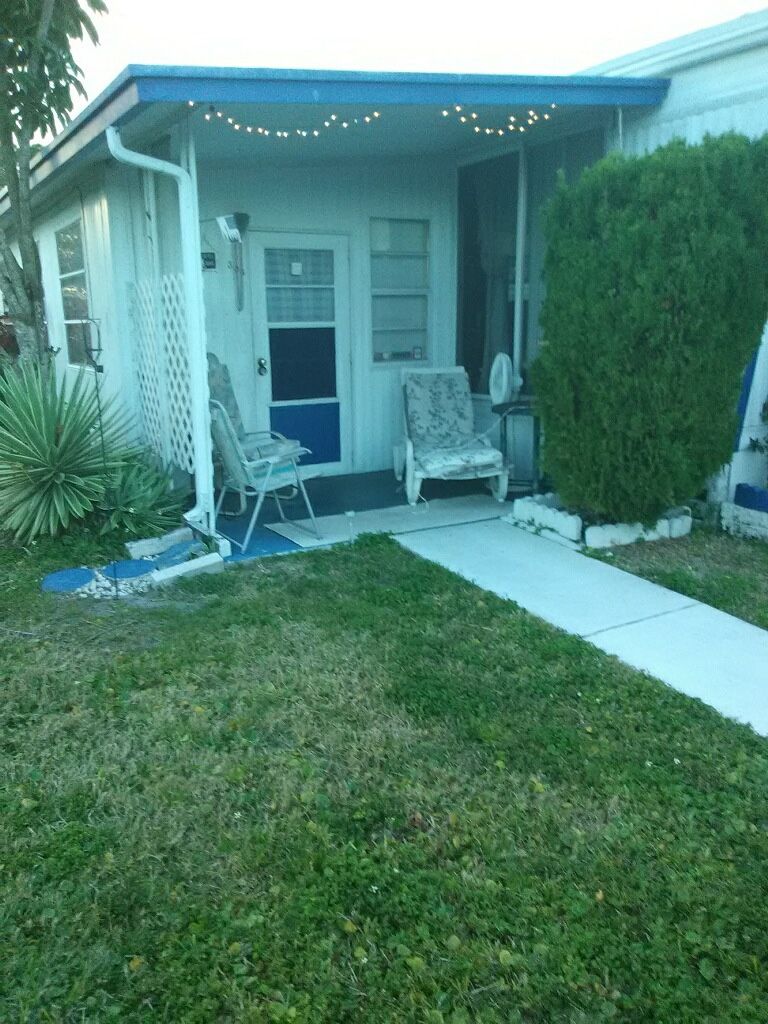 2/2 Mobile Home