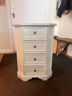 Free bedside table with drawers