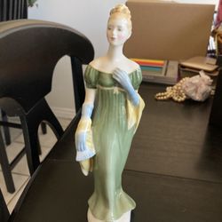 Royal Doulton Porcelain Lorna Figurine