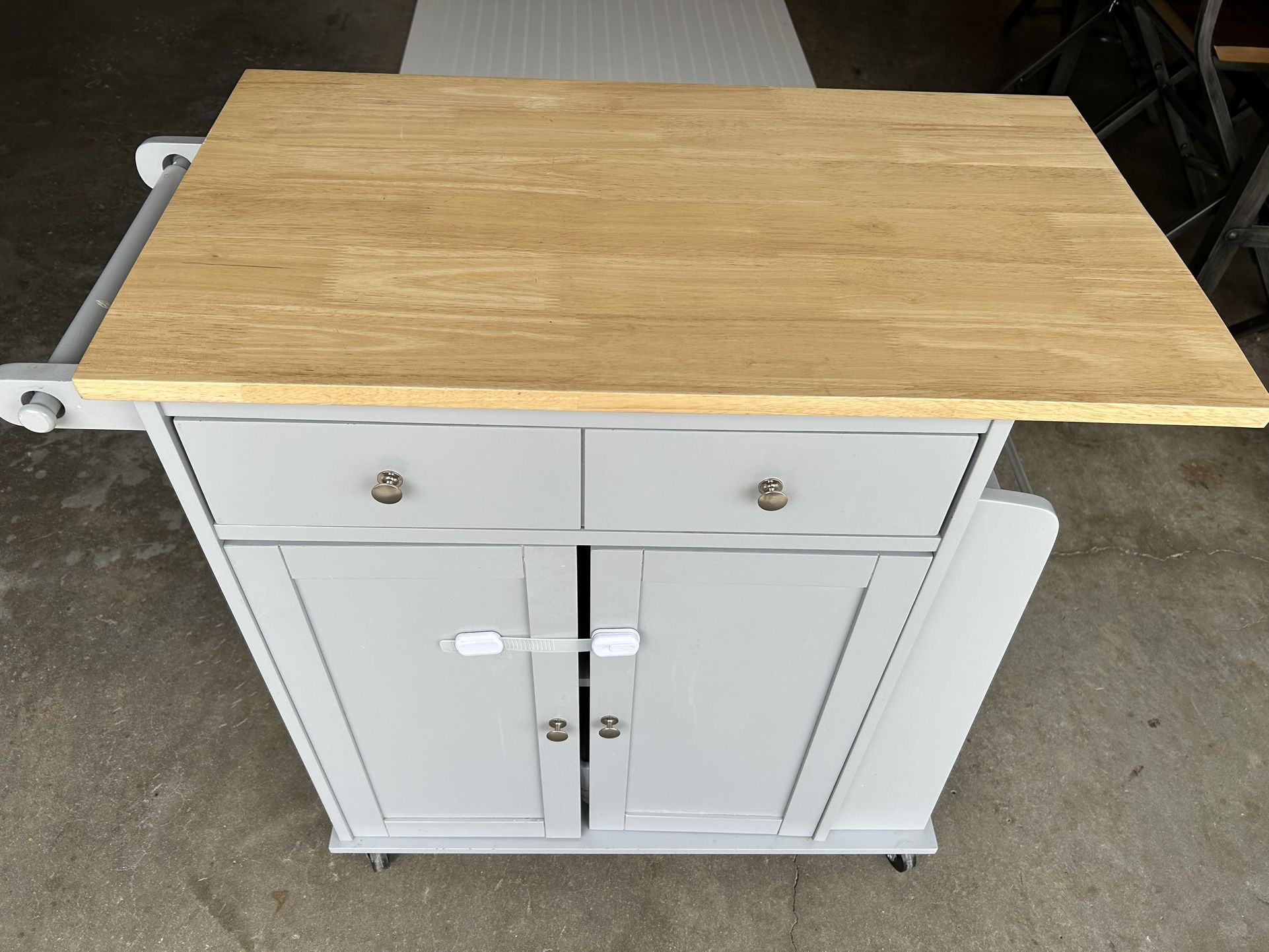 Wheels Gabinete