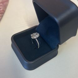 Diamond Engagement / Wedding Ring