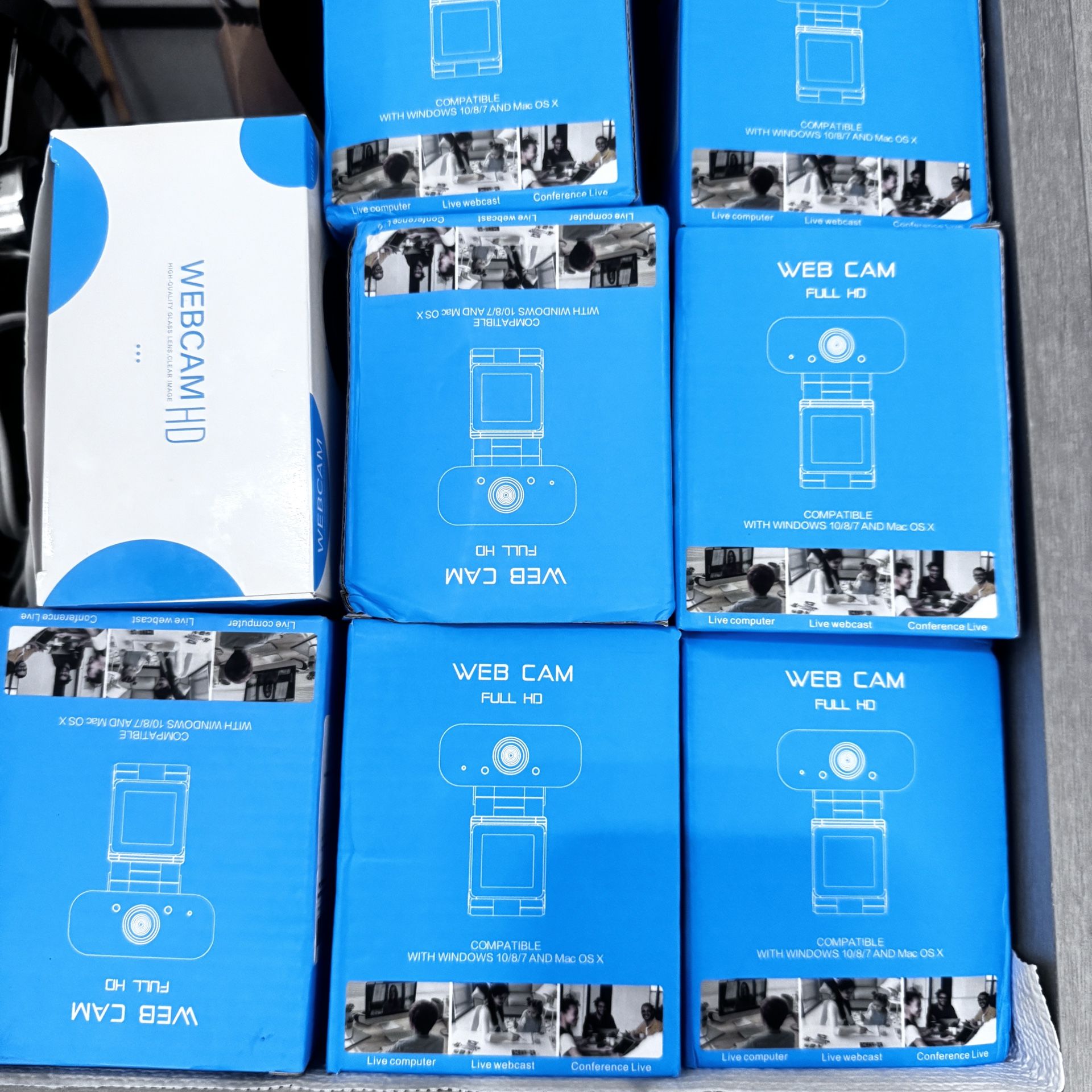 For Sale β Full HD Webcams π₯π» Brand new Full HD webcams, perfect for online classes, meetings, and live streaming. β
Compatible with Windows 10/8/7