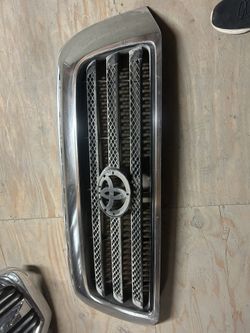 Toyota Tundra Front Grill