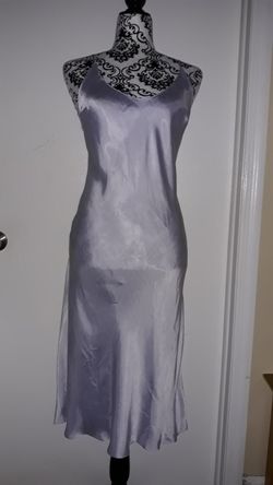 Victoria's Secret Midi Chemise