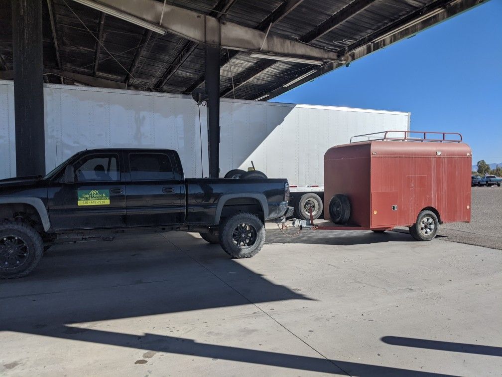 6X10 All steel enclosed trailer