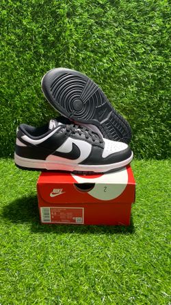 Women’s Nike Panda Dunks Size 6.5