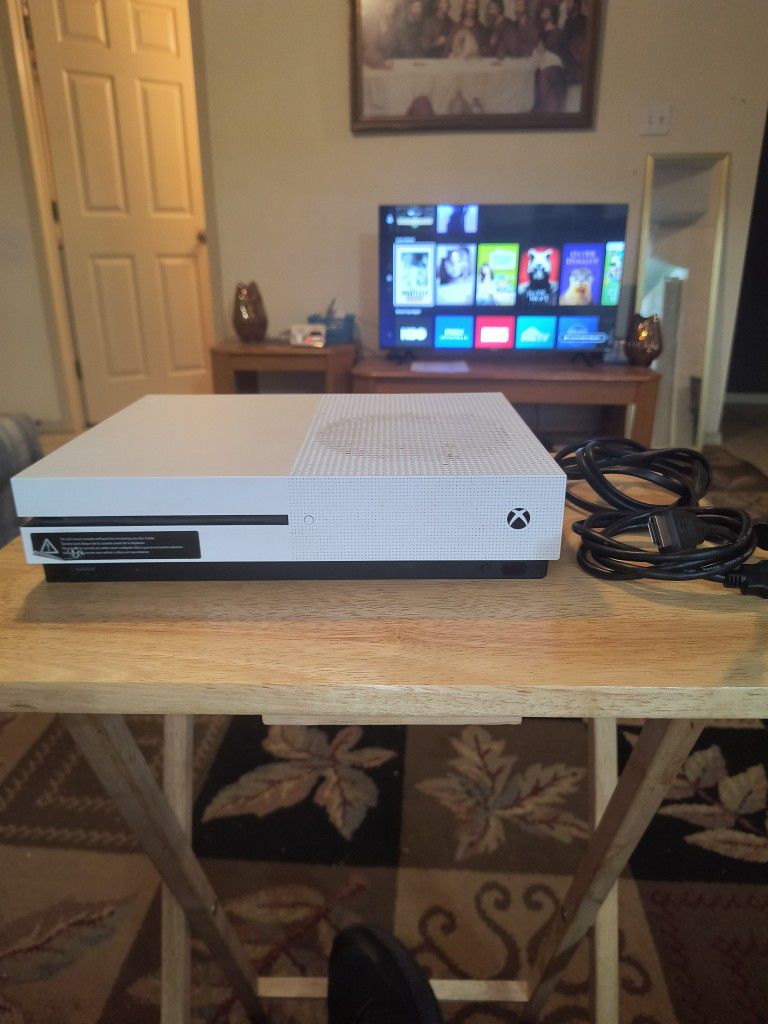 Xbox One S & Accessories for Sale in San Antonio, TX - OfferUp
