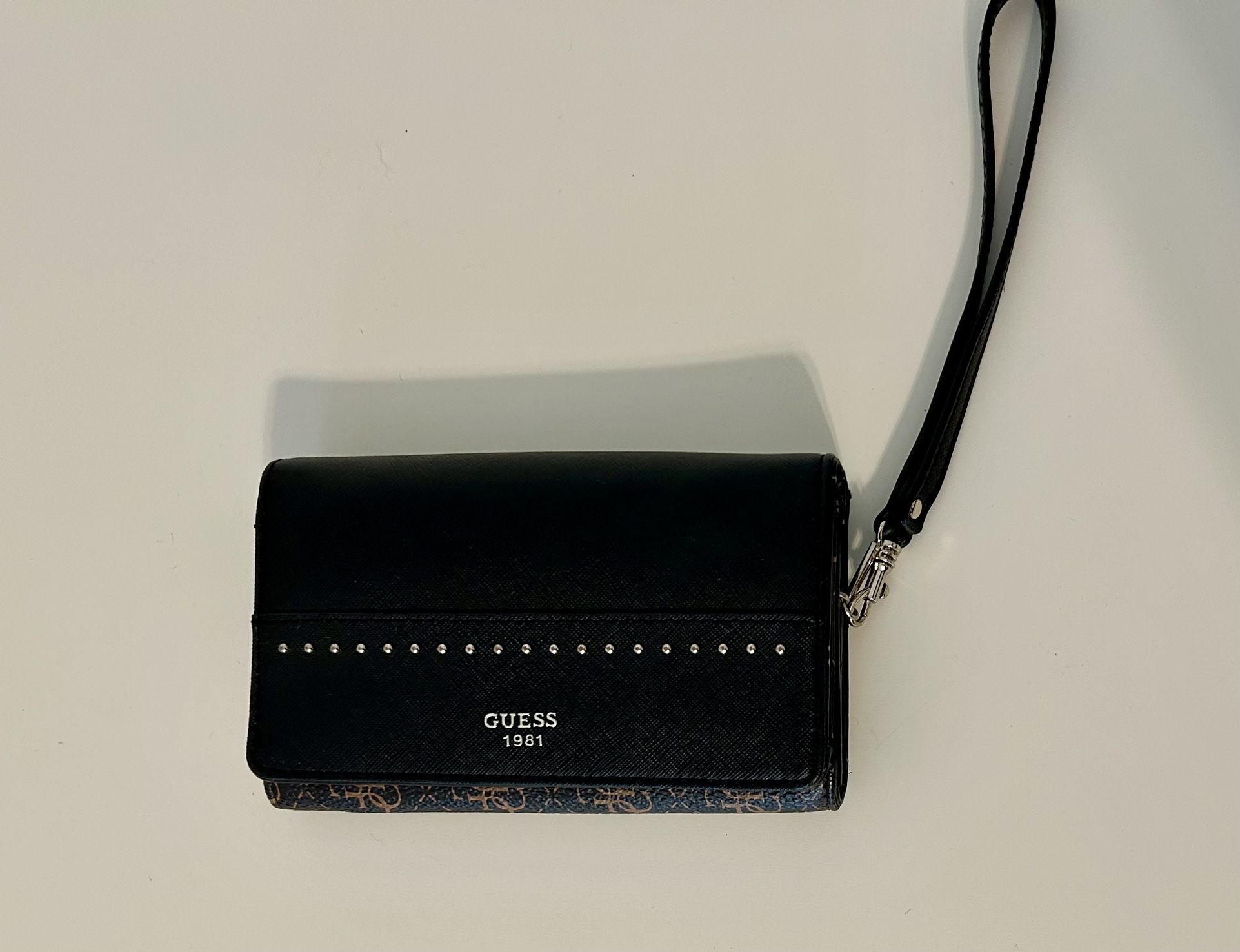 GUESS 1981 Studded Black Wristlet Wallet, Retails $50+