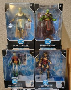 Marvel Legends, DC Multiverse, Marvel Statues