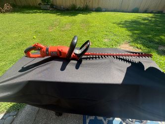 Black&Decker hedge trimmer