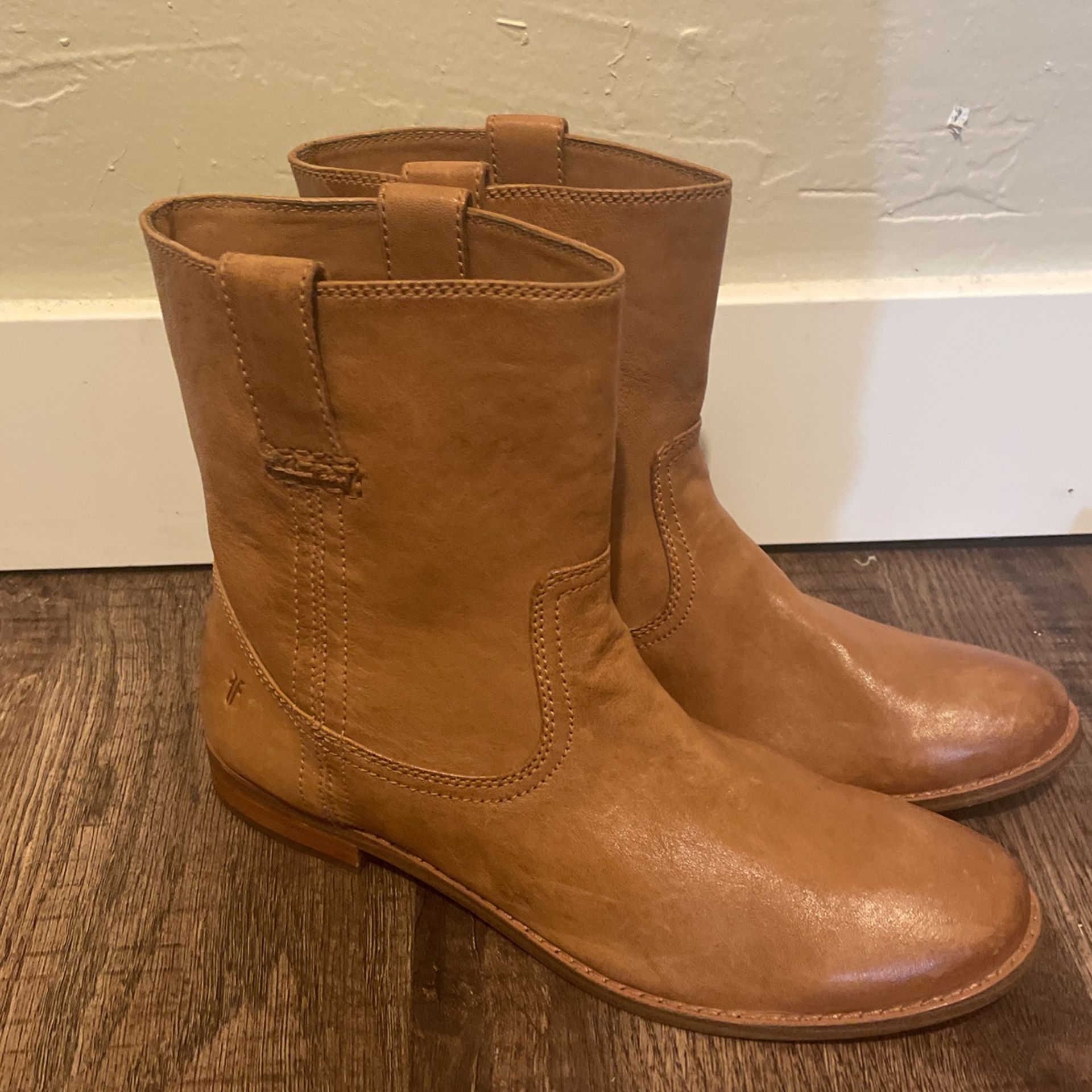 Frye Camel Leather Boots