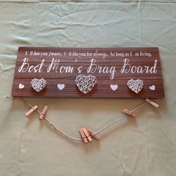 Best mom brag board for photos