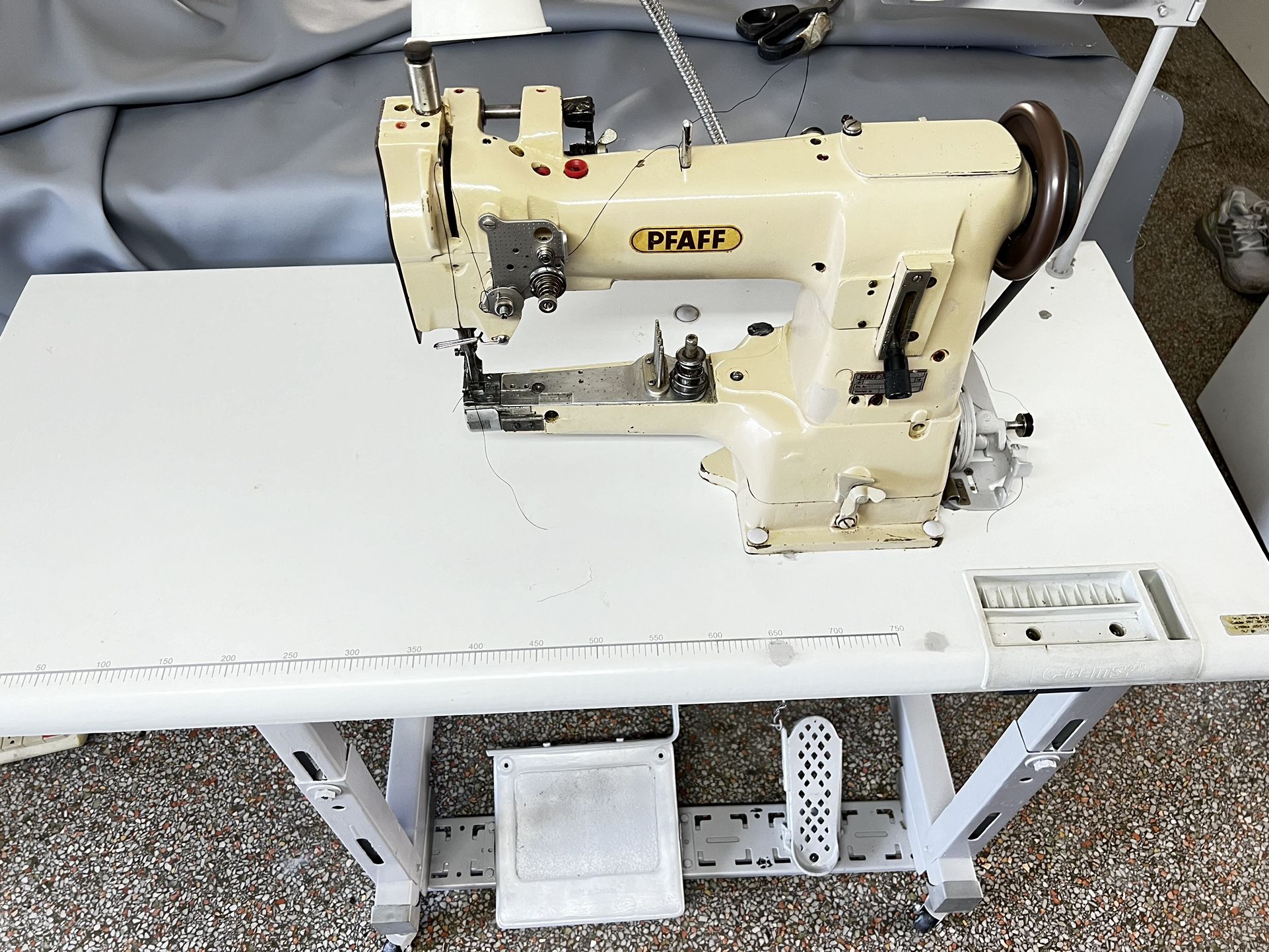 PFAFF 335-H3 WALKING FOOT CYLINDER ARM