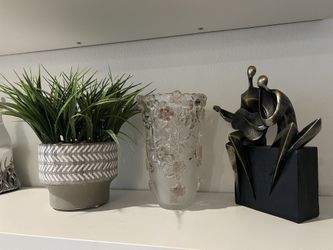 New 13 piece home decor items