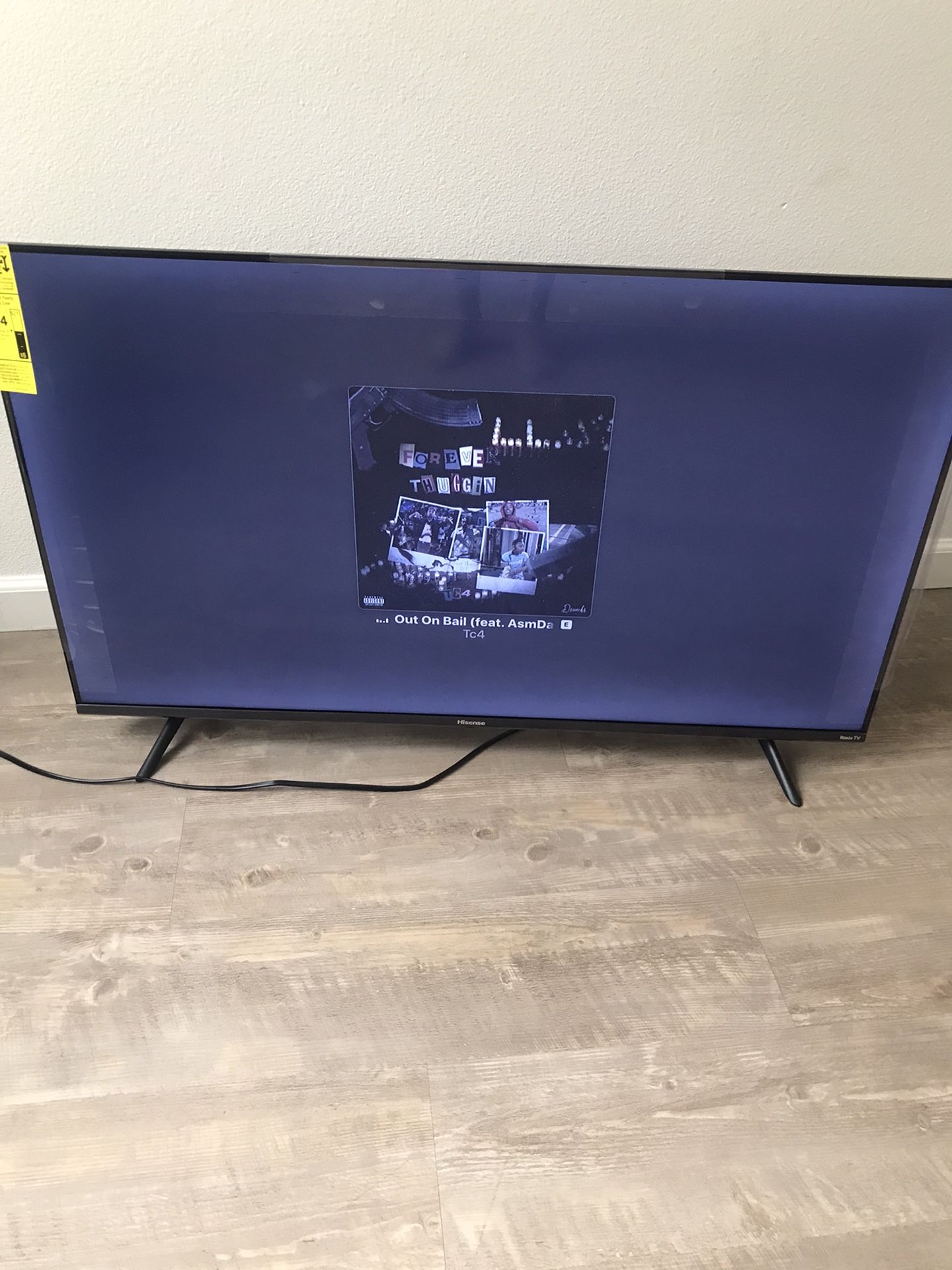 ROKU 43inch TV