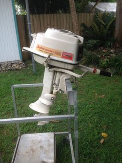 Johnson 5.5 HP Sea-Horse Outboard Motor