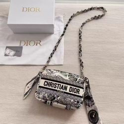 CD Internal Limited Embroidery Cosmetic Bag DIY Double Chain Modified Model Full Bag Decoration