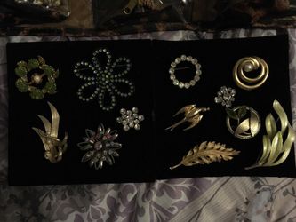 Vintage pins