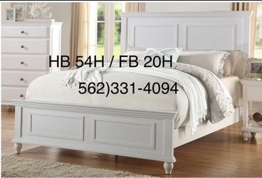 Queen Size wooden New beds with Boxspring and Mattress... 