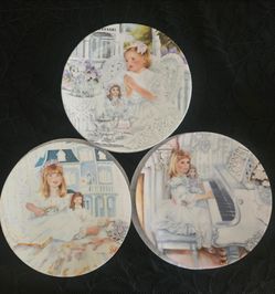 Vintage Knowles Collector Plates