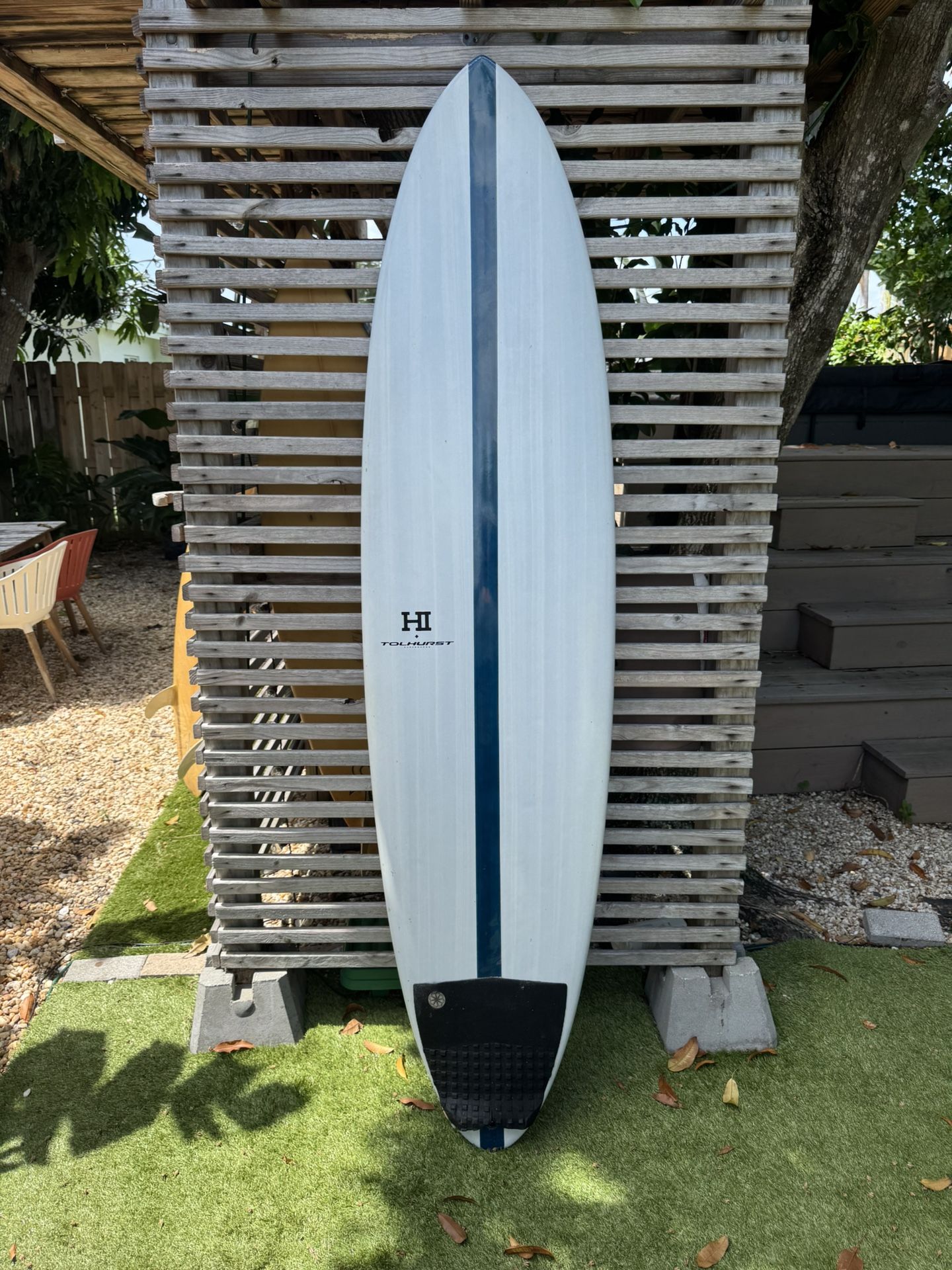 Thunderbolt 7’0 Mid6 high performance midlength surfboard.