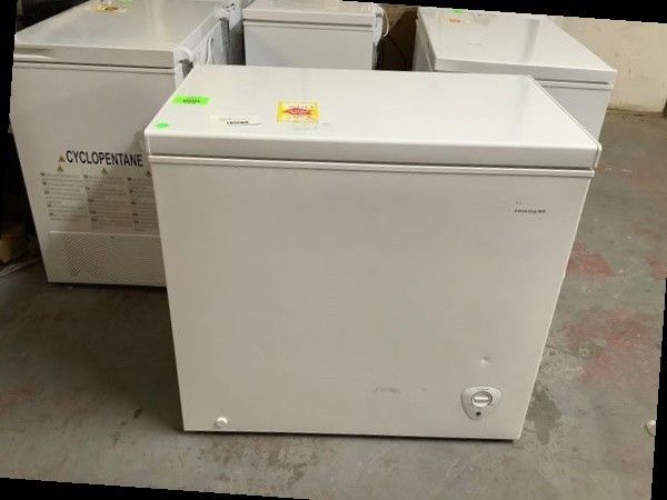 FRIGIDAIRE chest freezer Model:FFFC07M2UW❄️❄️❄️❄️