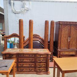 Queen bedroom set leather needs painting