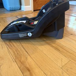 Graco Snugride Snuglock Infant Car Seat Base