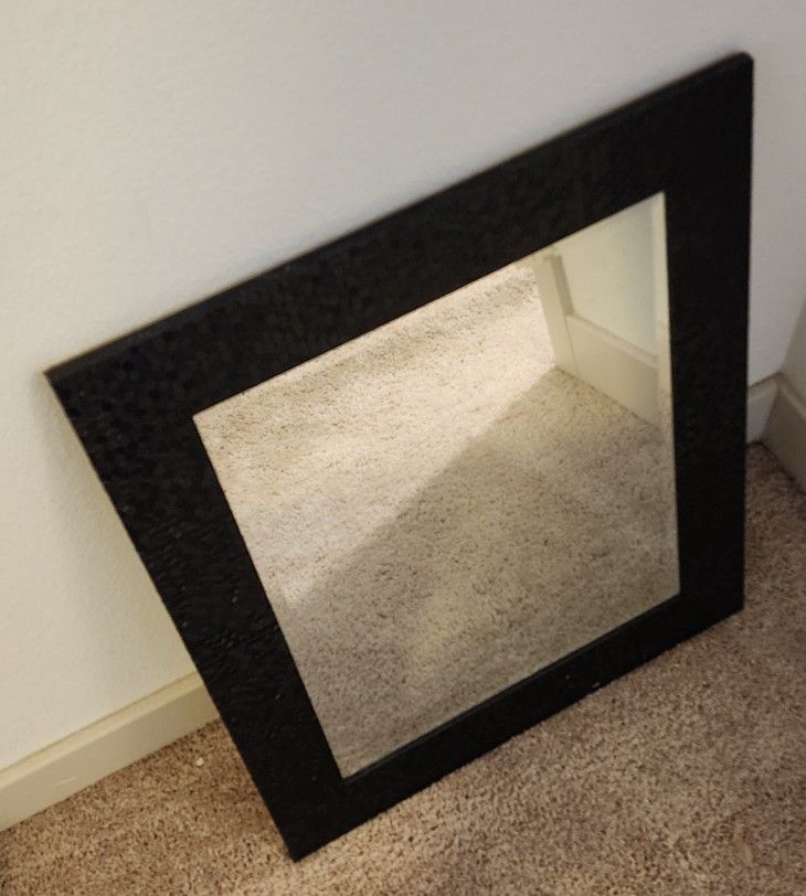 Wall Mirror 21x25