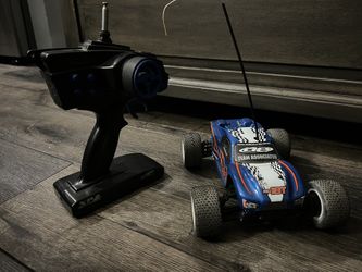 Team associated RC18T 1/18 Scale