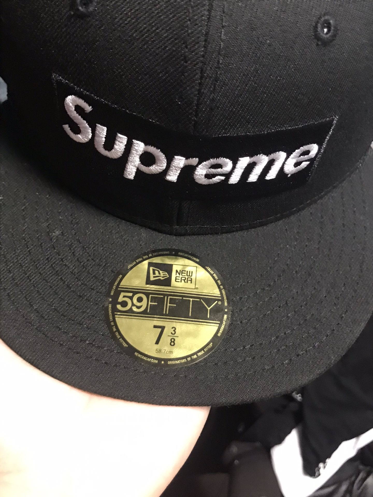 Supreme Shoulder Bag Black Brand New for Sale in Queens, NY - OfferUp