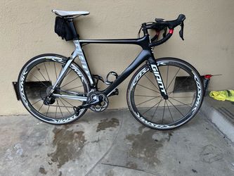 Giant Propel Carbon Road Bike