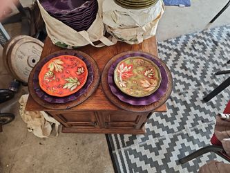 16 Complete Dinner Place Settings