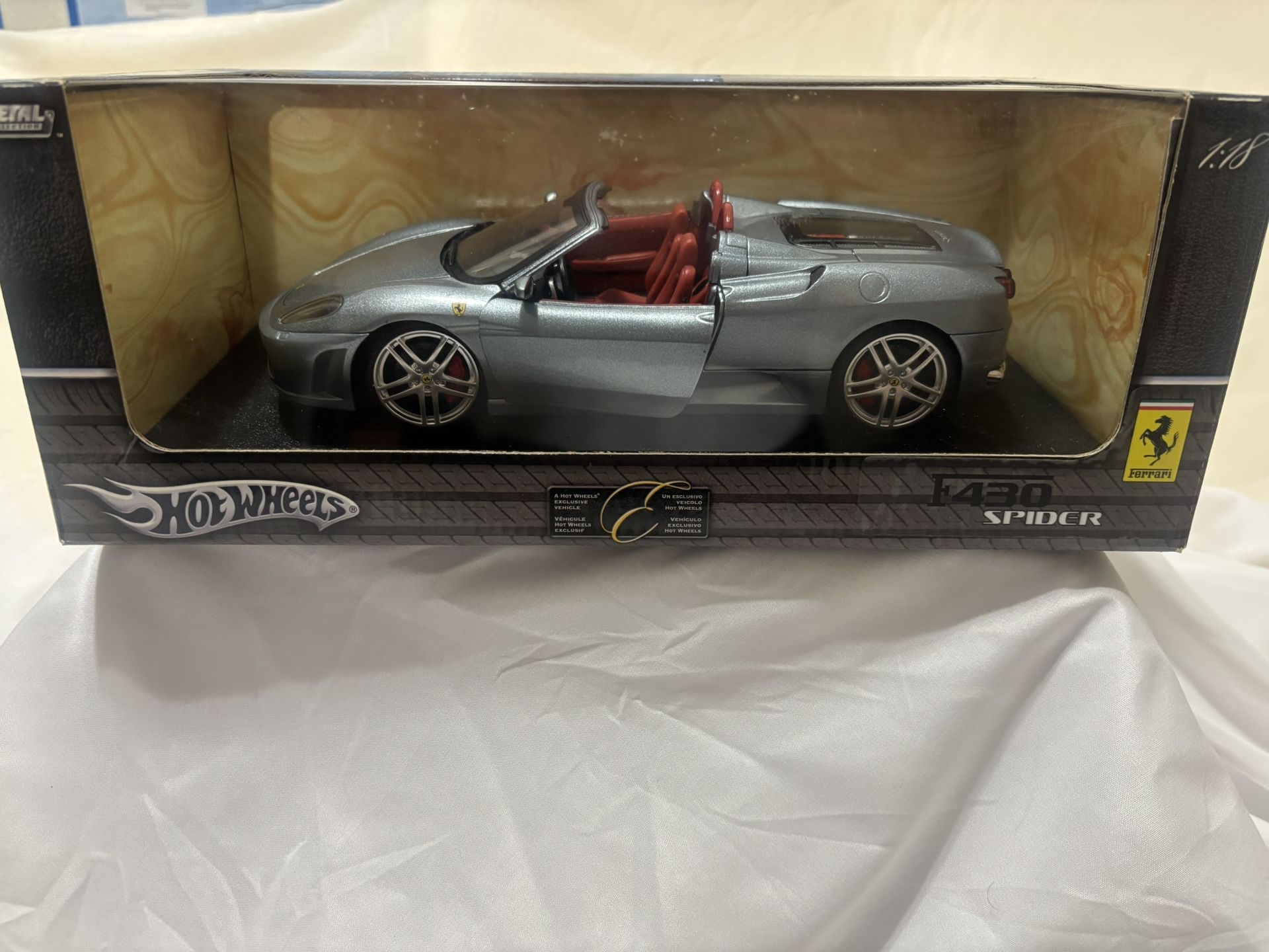 Hot Wheels 1:18 Ferrari F430