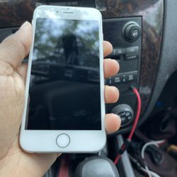 UNLOCKED IPHONE 6/ READY FOR USE 🚨