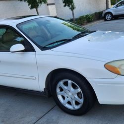 2006 Ford Taurus