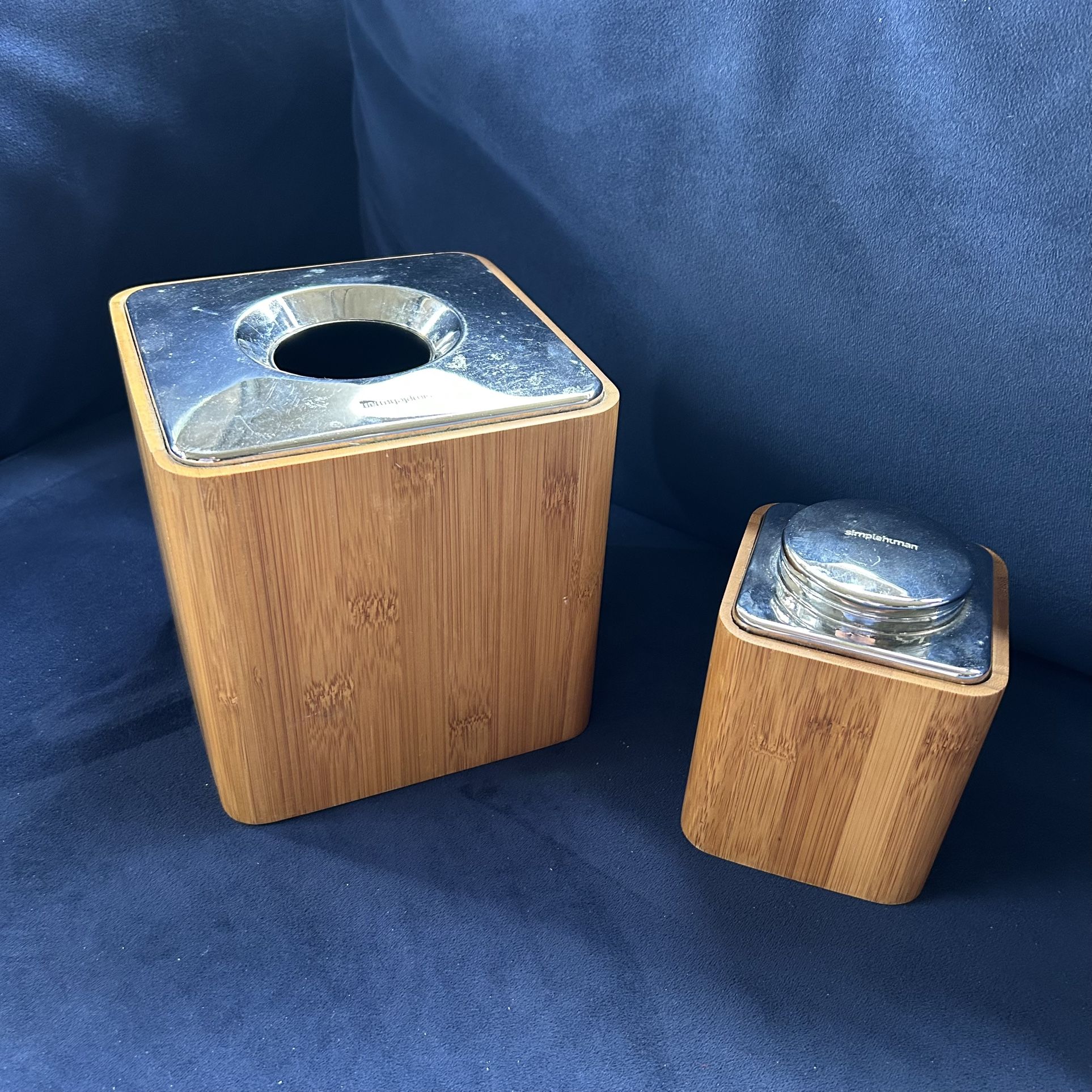 Mcm Style Simple Human Kleenex Tissue Box And Ear Cleaner Holder