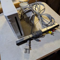 Nintendo Wii - No Controllers/Games
