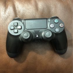 PS4 Controller
