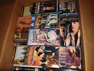 80 VHS tapes in great condition ✅