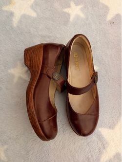 Algeria shoes